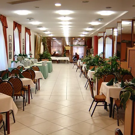 Benczur Hotel 