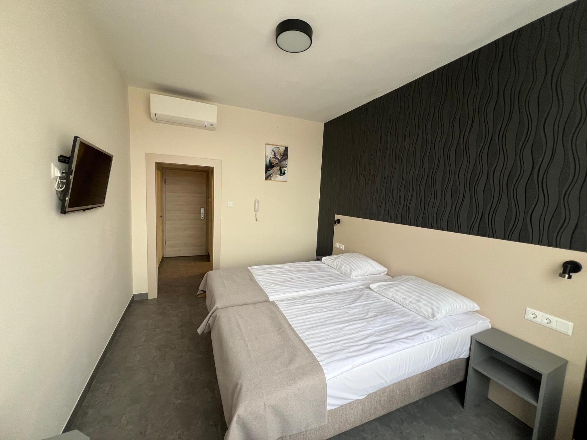 Hotel Benczur 3*