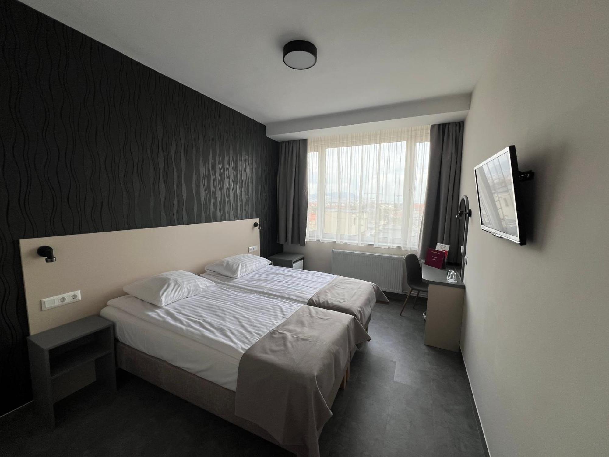 Hotel Benczur 3*